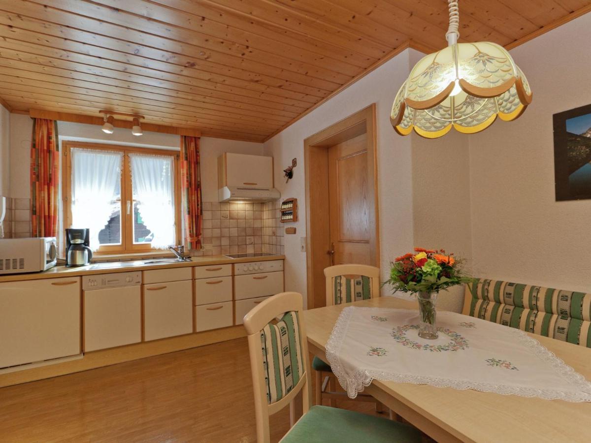 Modern Apartment in Sankt Gallenkirch with Terrace Exterior foto
